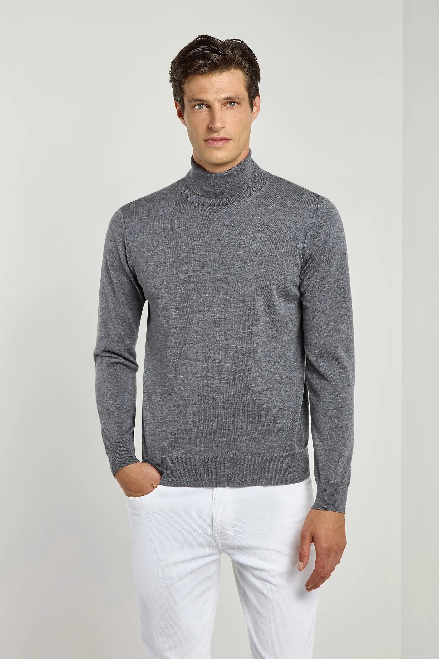 Anthracite merino turtleneck