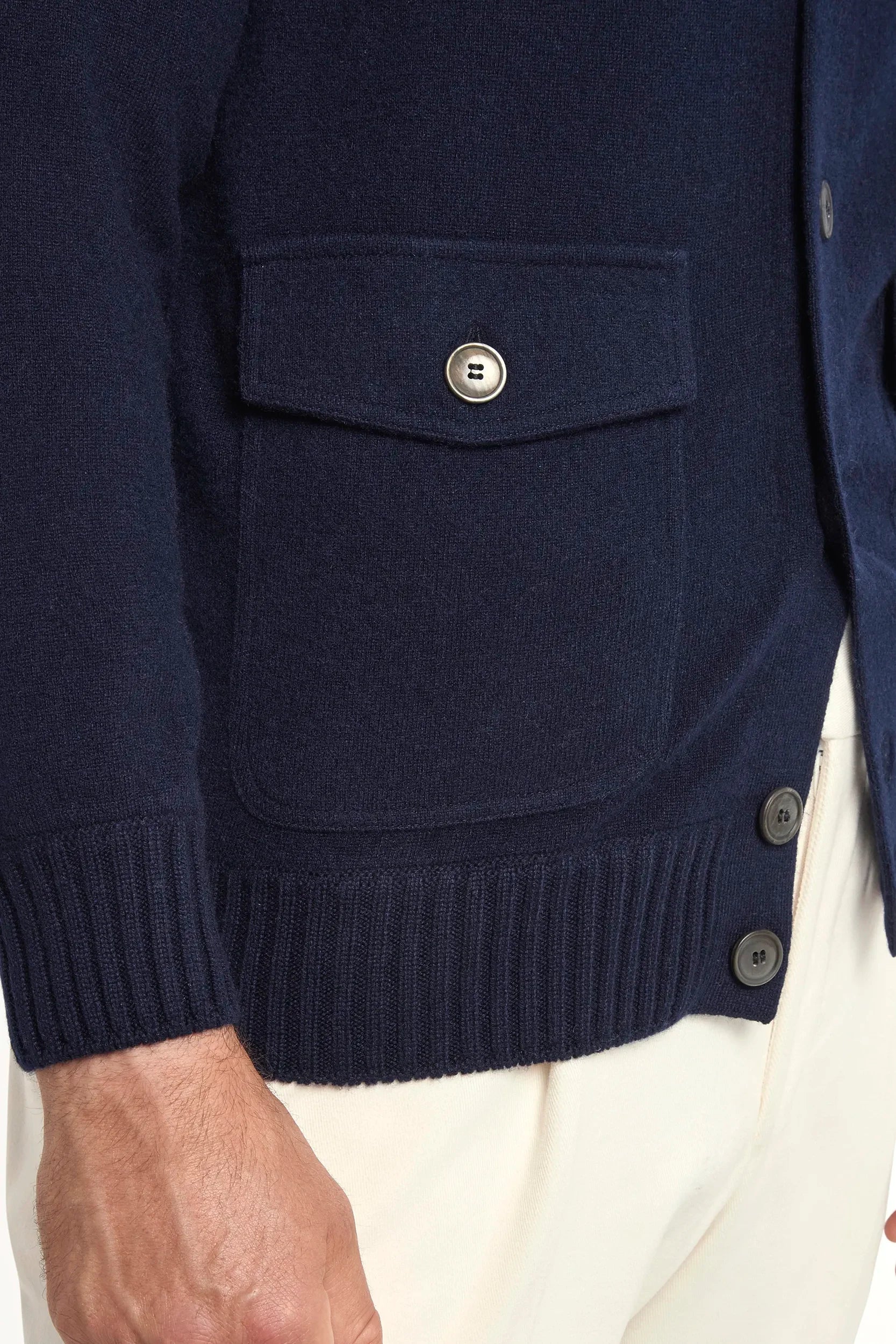 Knitted bomber in merino wool and blue cashmere