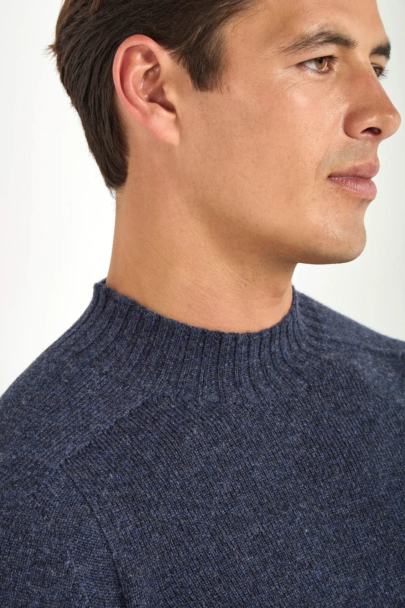 High collar in blue denim