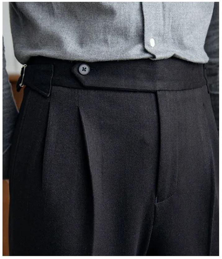 High-waisted pants