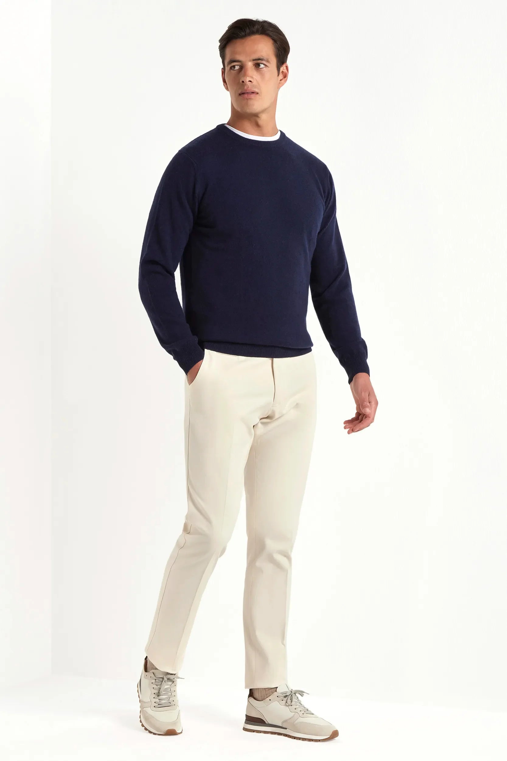 Blue cashmere round-neck sweater