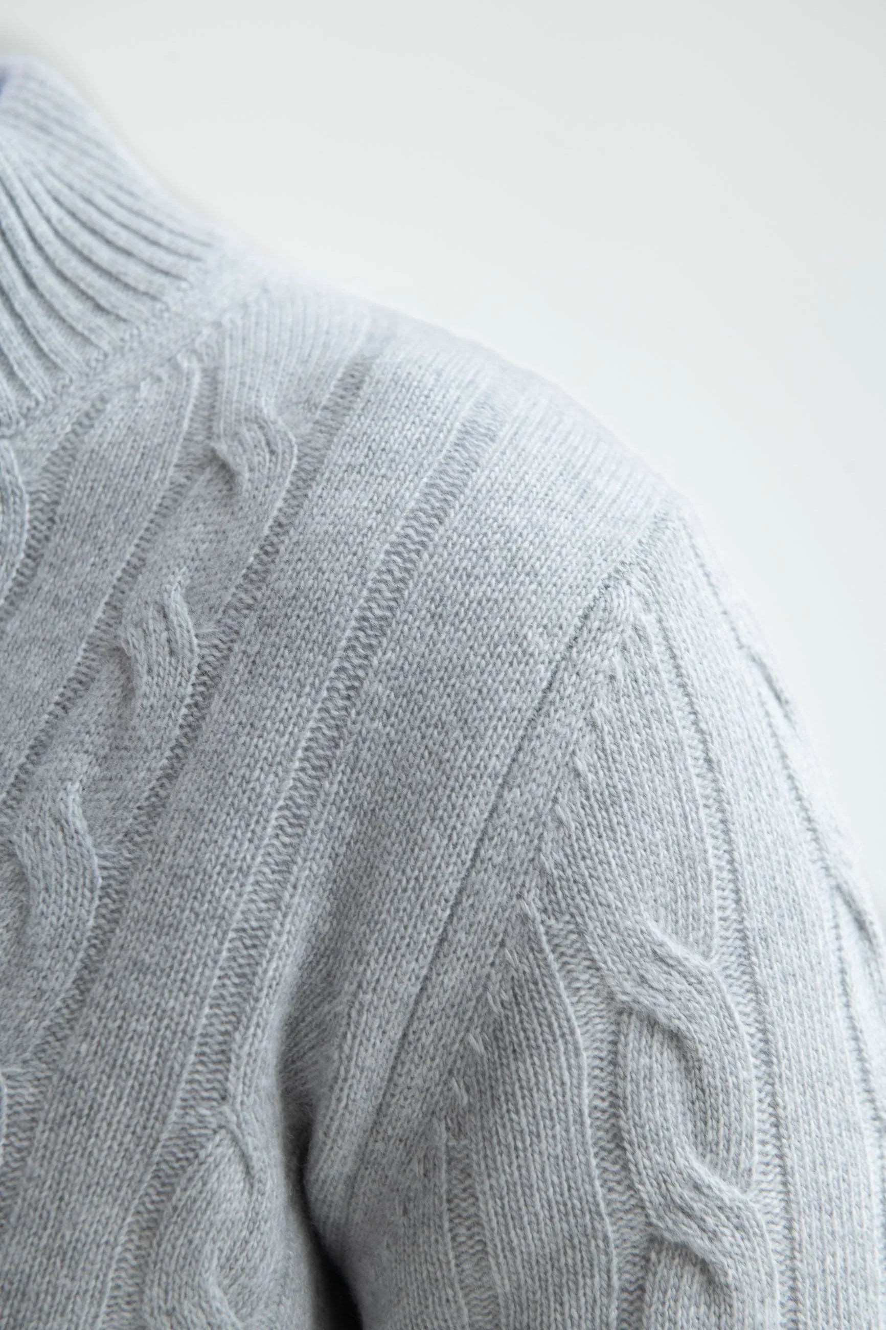 Light grey cardigan in cable knit
