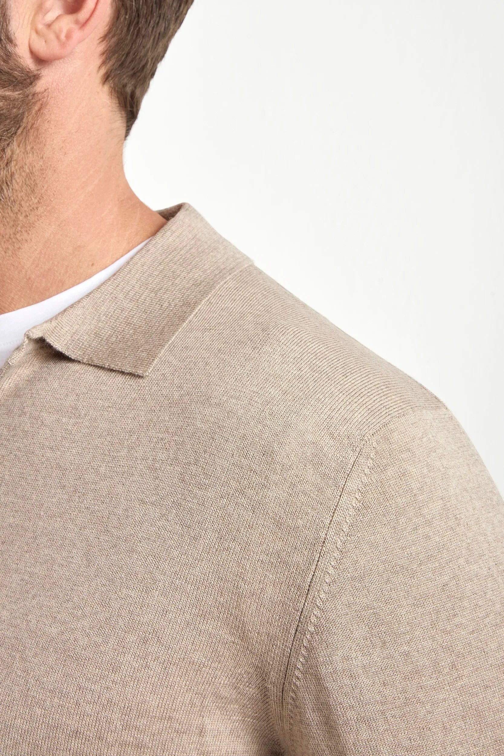Polo shirt in taupe merino