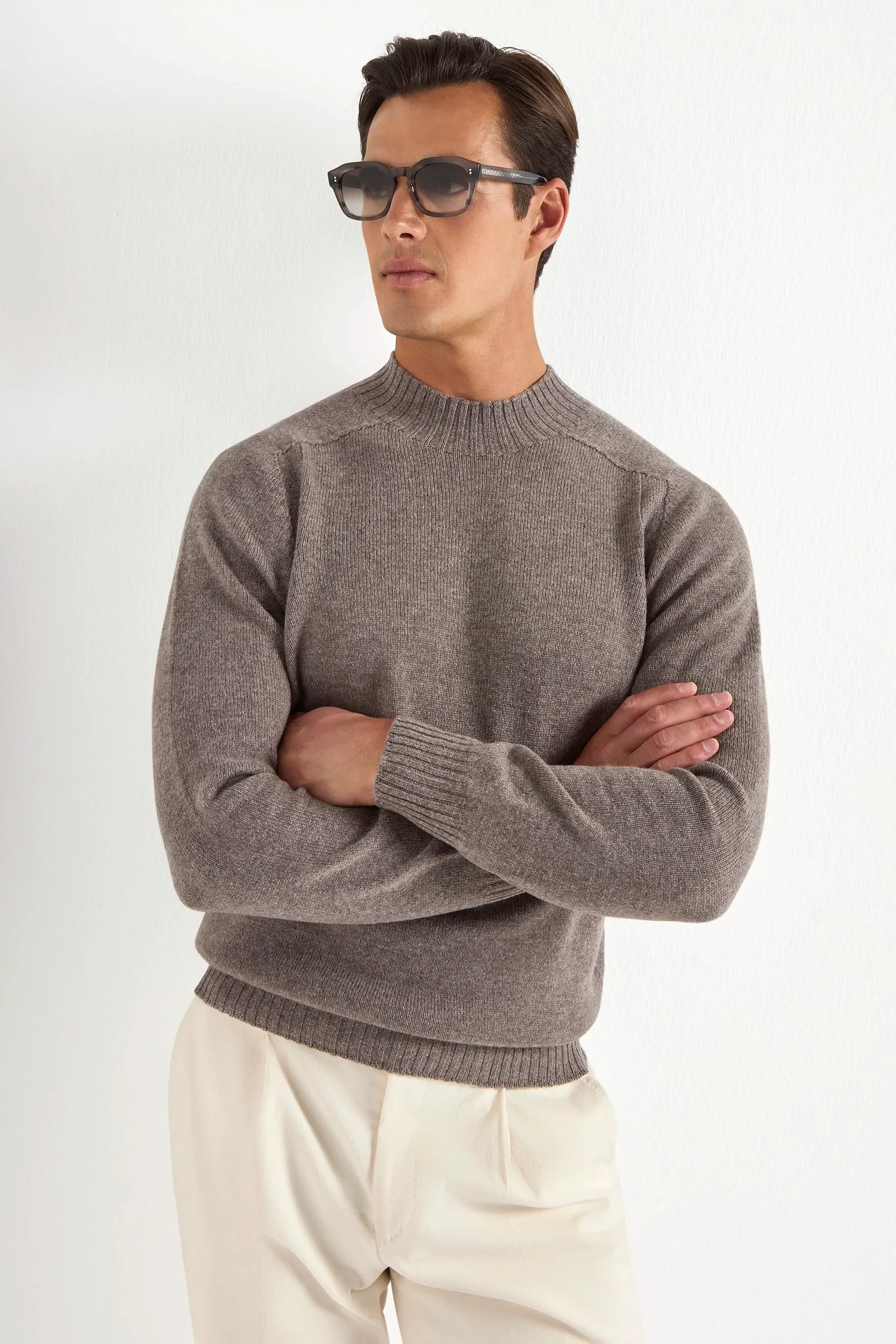 Taupe stand-up collar